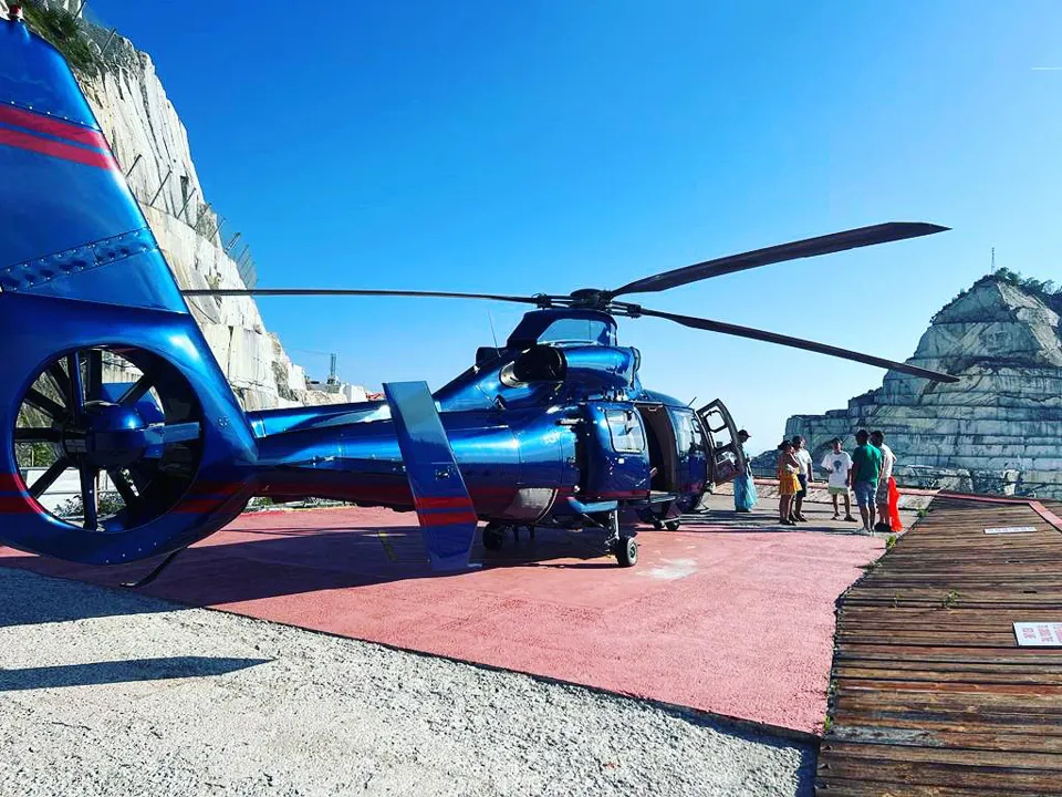Carrara marble quarry visits